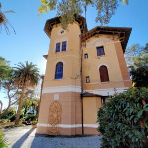 Villa Montale a Monterosso con parte del giardino